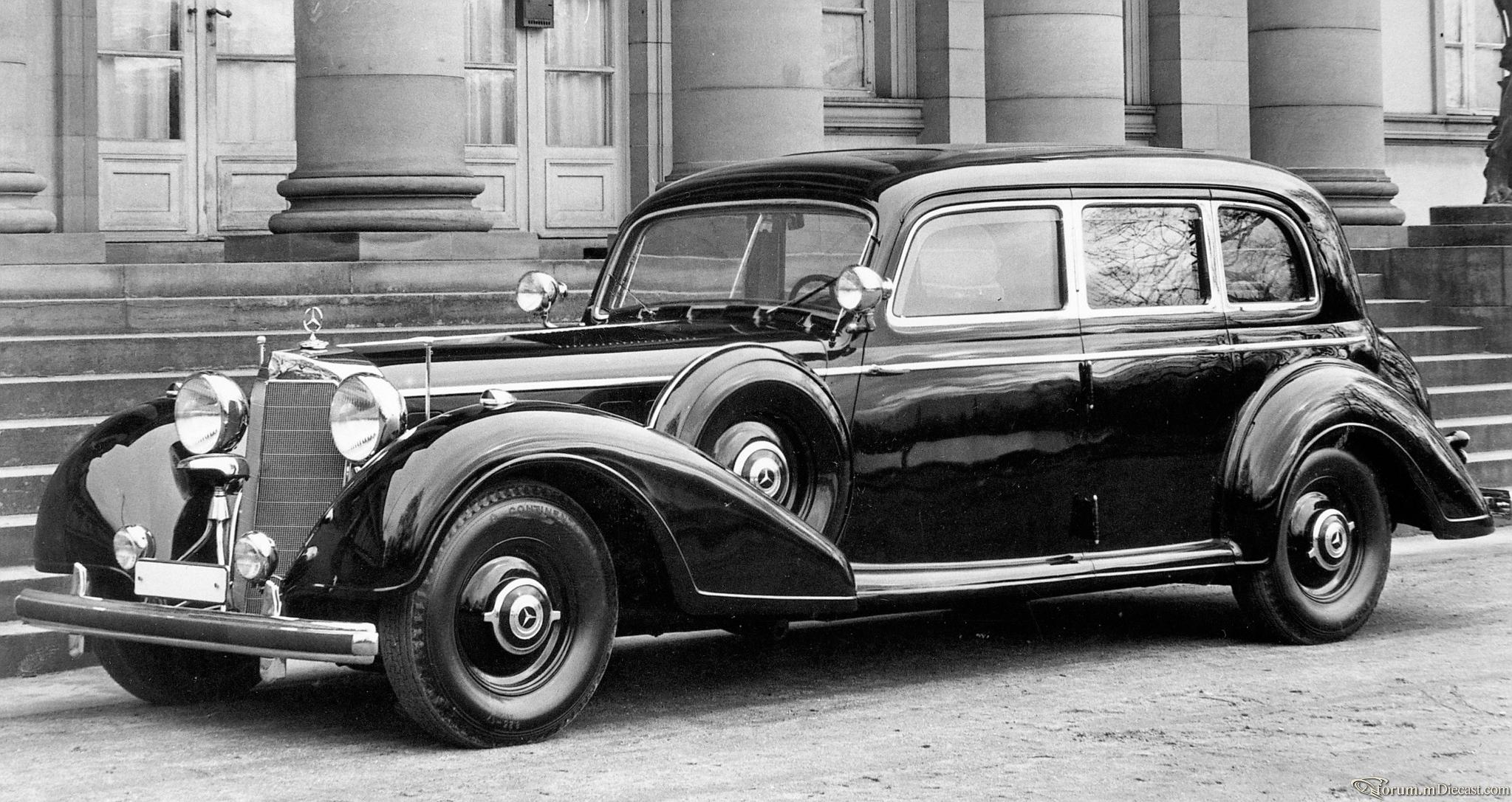 Немецкие машины история. Mercedes-Benz 770. Мерседес 770 w150. Mercedes Benz w770. Мерседес 1943 года.